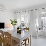 Light And Cozy *