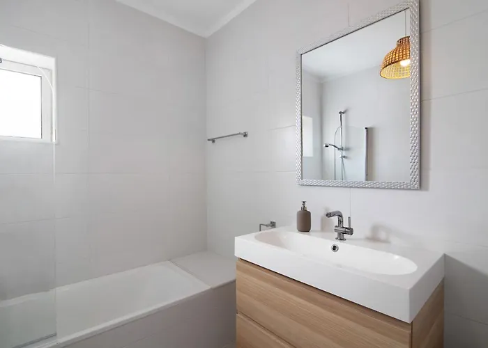 Light And Cozy * Tavira